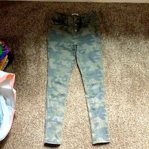 Camo jeans for girls